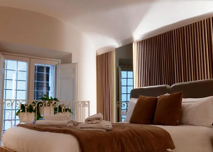 בית הארחה Heysuite Classic - Luxury House - Navona 4*